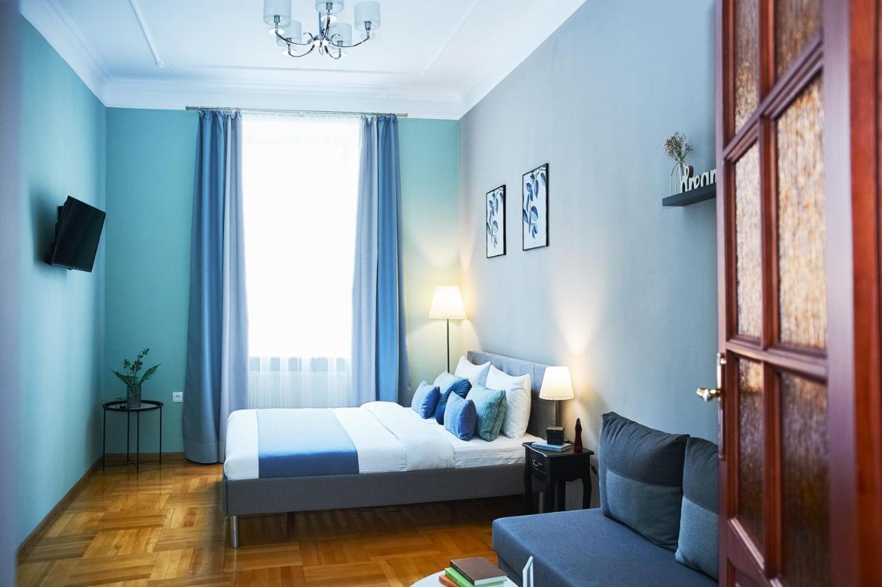 Cozy Apartment, 5Mins To Opera Lvov Exteriér fotografie