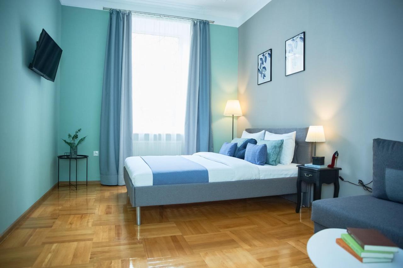 Cozy Apartment, 5Mins To Opera Lvov Exteriér fotografie